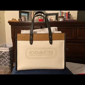 NWT Coach Purse. Beautiful off white/brown